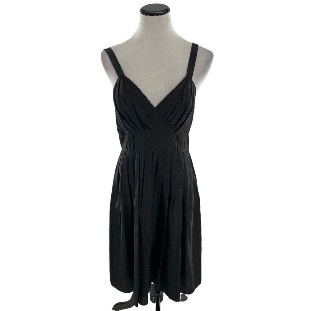 Lie 100% Silk Dress Women's Size 10 Sleeveless Pleated Fully Lined V-Neck Casual